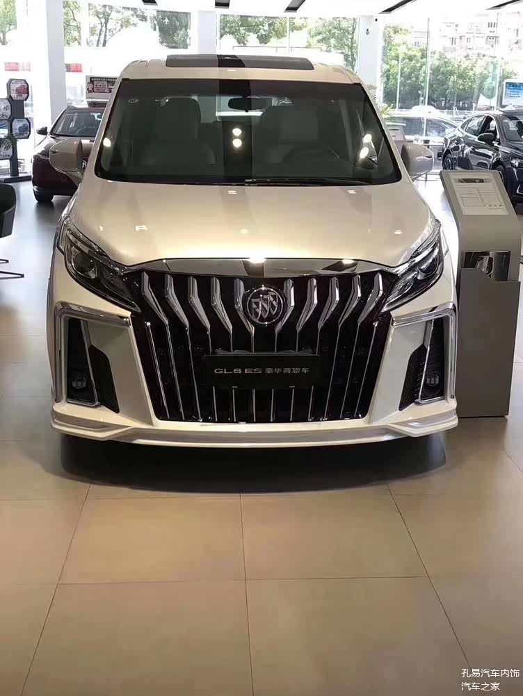 別克GL8加裝包圍的效果